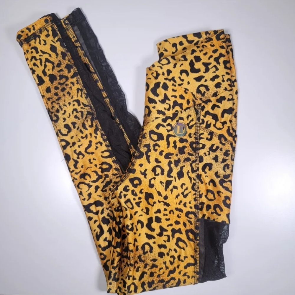 DTina's Leopard Mesh Legging